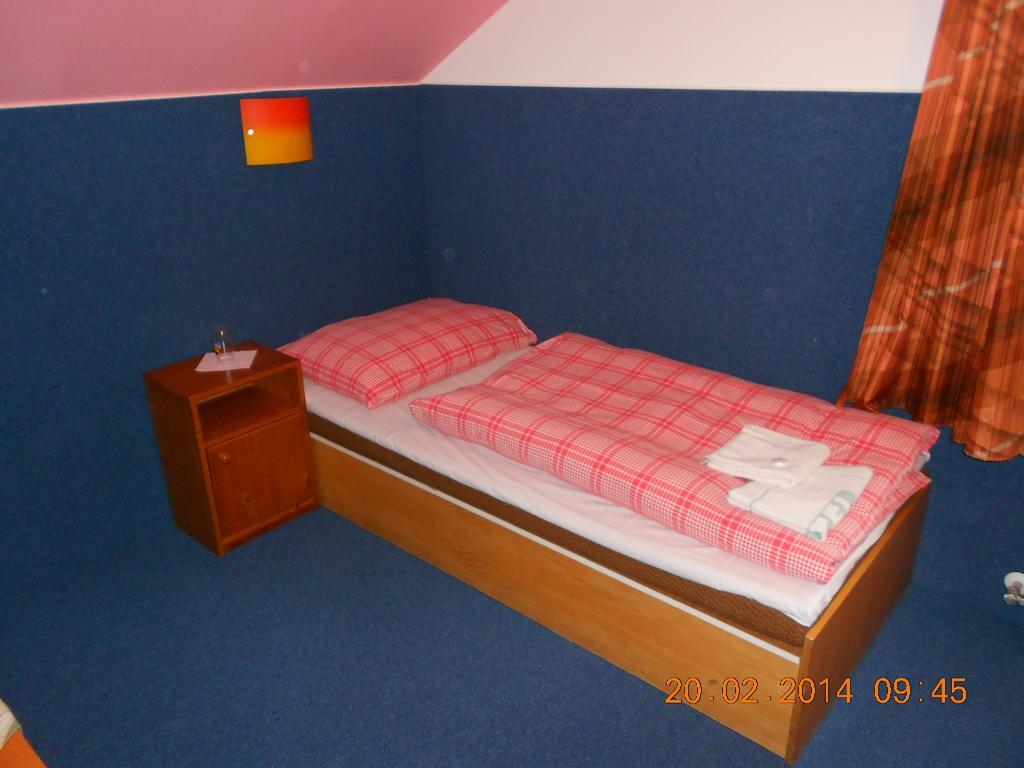 Penzion Mestansky Dum Svoboda nad Úpou Habitación foto